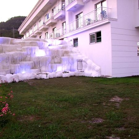 Grand Mir Amor Hotel Kiris Luaran gambar