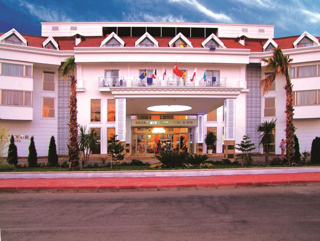 Grand Mir Amor Hotel Kiris Luaran gambar