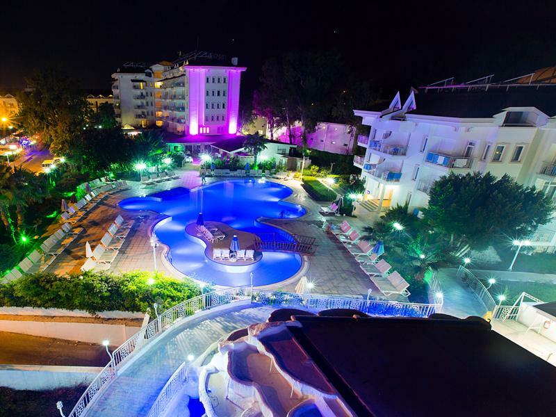 Grand Mir Amor Hotel Kiris Luaran gambar